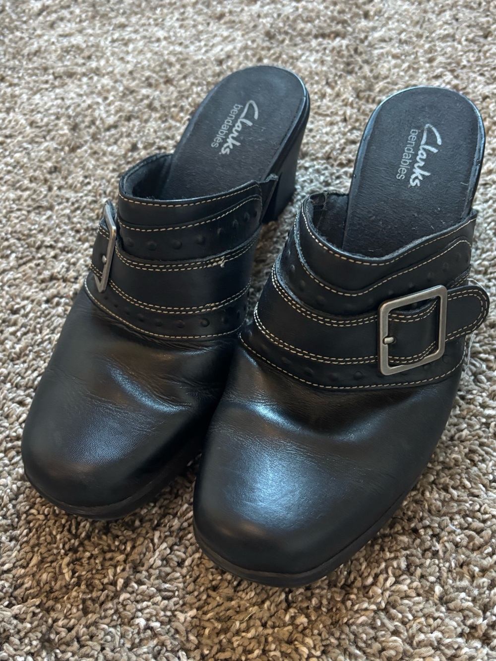 Clarks Black Leather Slip-On Mule Clogs with Decorative Buckle
